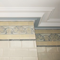 Gzyms C305 Luxxus Orac Decor to elegancka listwa sufitowa wykonana z trwałego materiału.