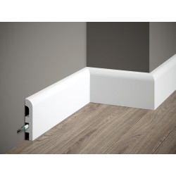 LISTWA PRZYPODŁOGOWA MD355P, LISTWY PRZYPODŁOGOWE MARDOM DECOR, ScratchShield®, BIAŁA LISTWA PODŁOGOWA, BIAŁE LISTWY MARDOM, GŁA
