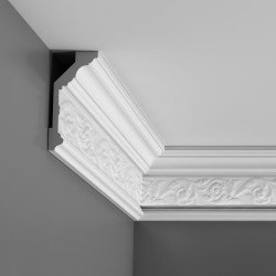Sztukateria C303 Orac Decor Luxxus to elegancki i zdobiony gzyms sufitowy gotowy do malowania.