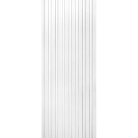Lamele ścienne białe L0301P Largo Mardom Decor zamontowane na ścianie w salonie. Pionowe pasy optycznie podwyższają wnętrze i na