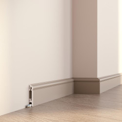 Wytrzymałe listwy przypodłogowe w kolorze cappuccino PF082c Premium Floor. Te listwy podłogowe są wodoodporne.