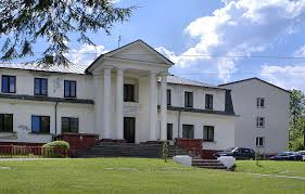 Dworek Radziwiłłów - Nagłowice eps sztukateria zewnętrzna, listwy styropianowe,